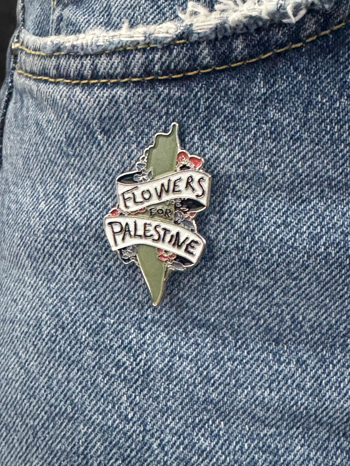 Flowers for Palestine Pin
